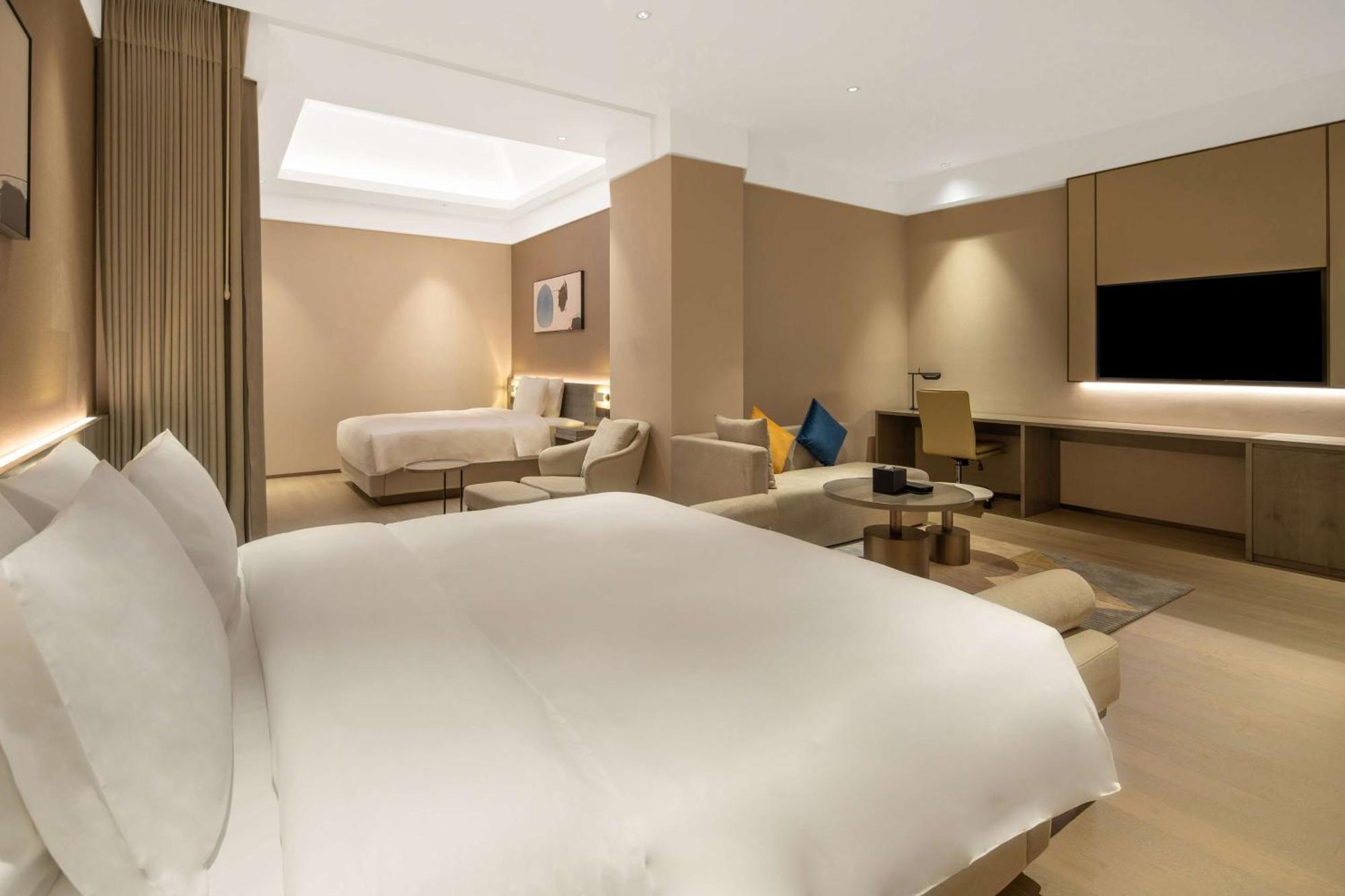 Hyatt Place Linyi People Square Экстерьер фото