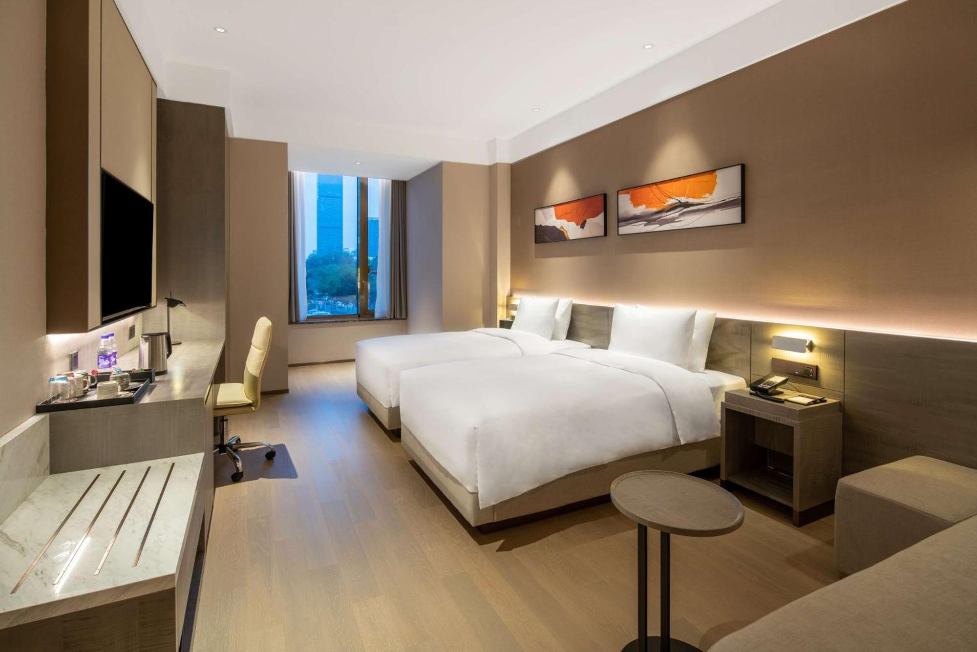 Отель Hyatt Place Linyi People Square Экстерьер фото